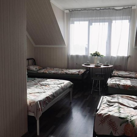 Vip Hostel Mukatjevo Eksteriør billede