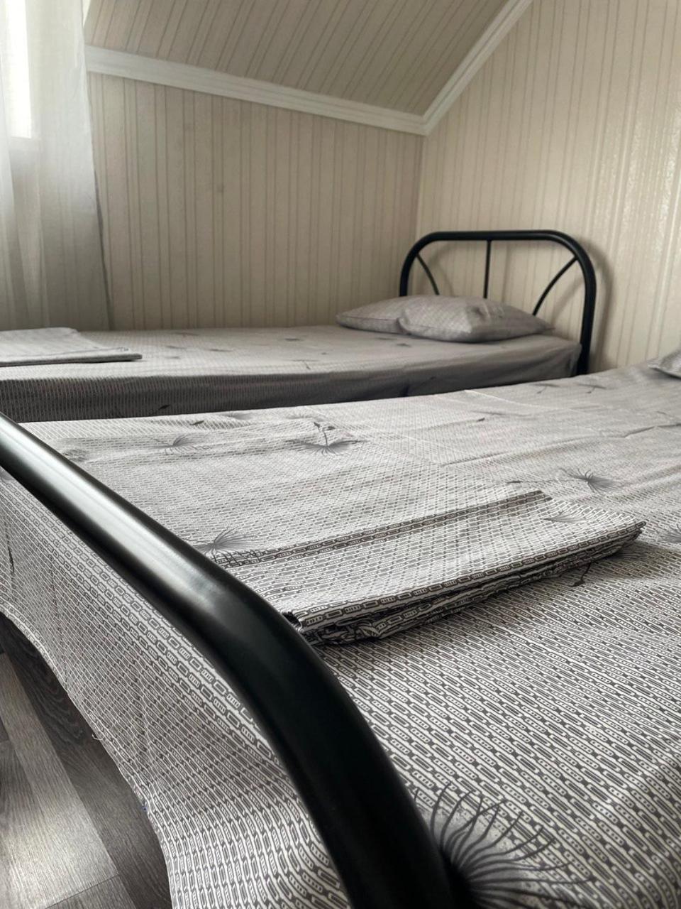 Vip Hostel Mukatjevo Eksteriør billede