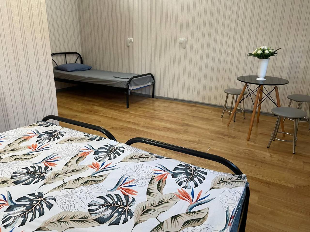 Vip Hostel Mukatjevo Eksteriør billede